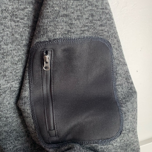 Beverly Hills Polo Club Gray Quarter Zip Pullover Sweater - Picture 4 of 4